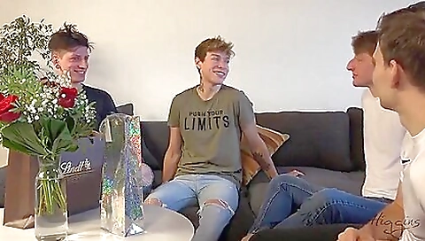 Married guy with huge ass gets fucked